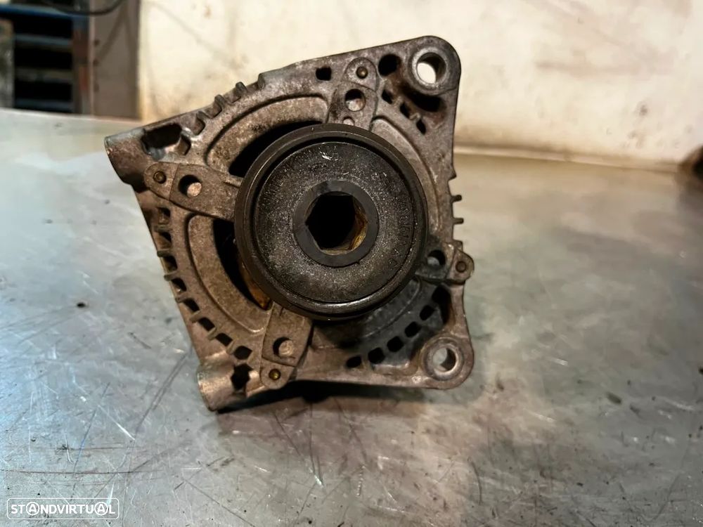 ALTERNADOR CHRYSLER VOYAGER 2.5CRD 421000-0081 04868429C - 2