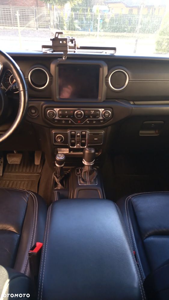 Jeep Wrangler - 10