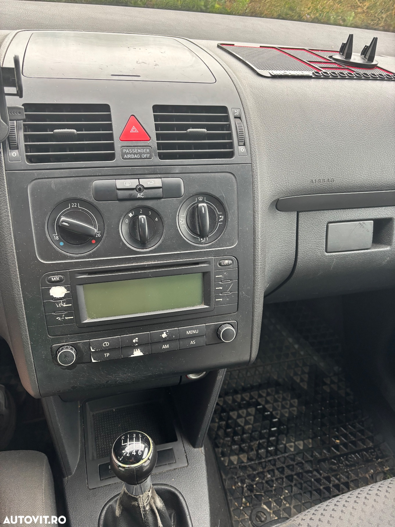 Volkswagen Touran 1.9TDI Basis - 4