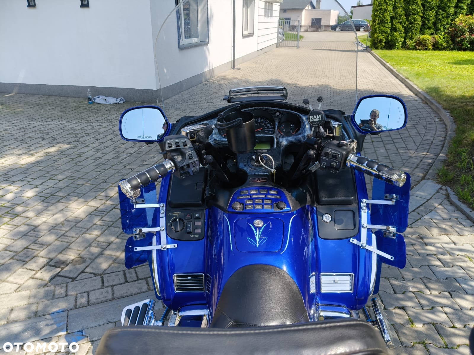 Honda GL - 23