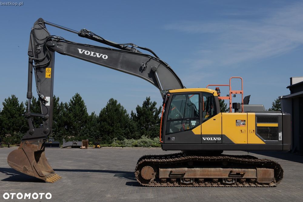 Volvo EC220EL - 3