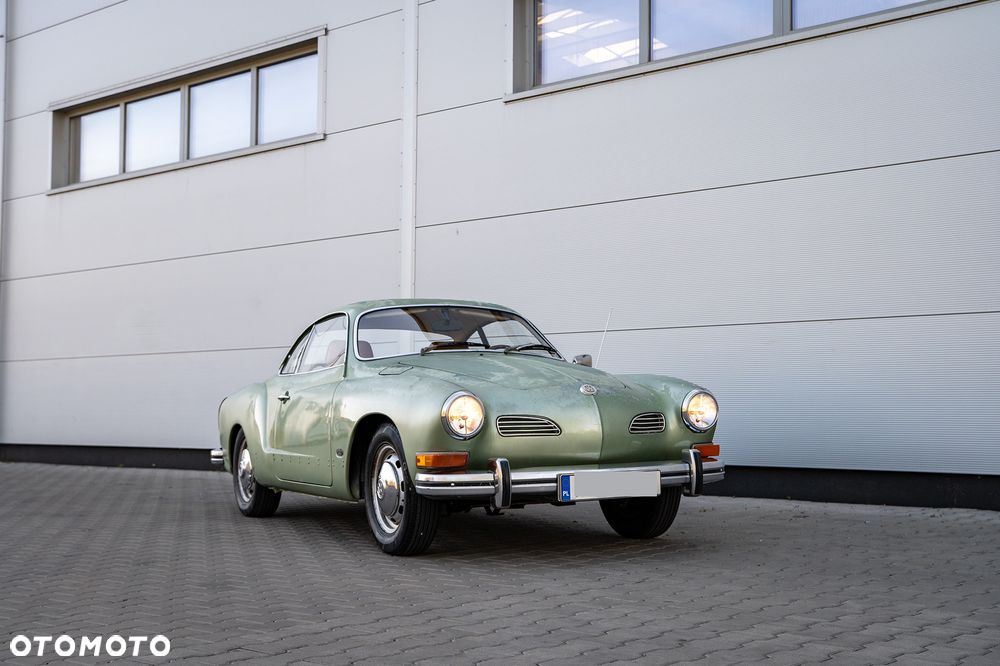 Volkswagen Karmann Ghia - 9