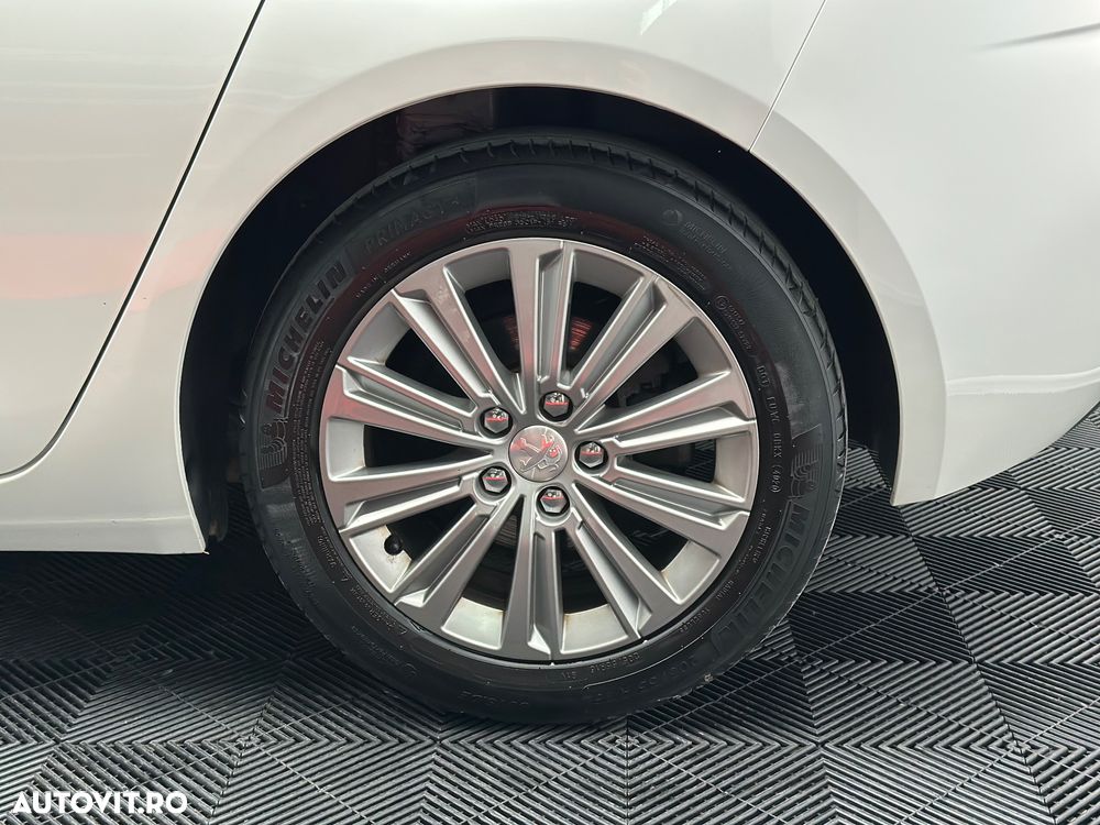 Peugeot 308 PureTech 110 Stop & Start Allure - 41
