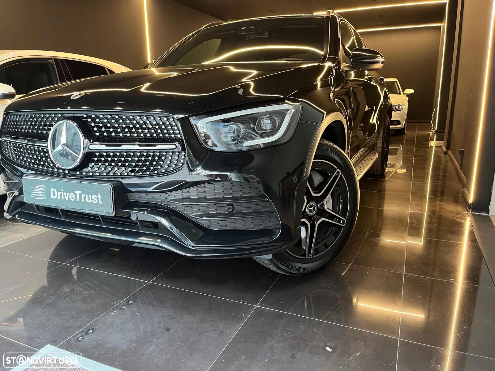 Mercedes-Benz GLC 300 de 4Matic 9G-TRONIC AMG Line Plus - 1