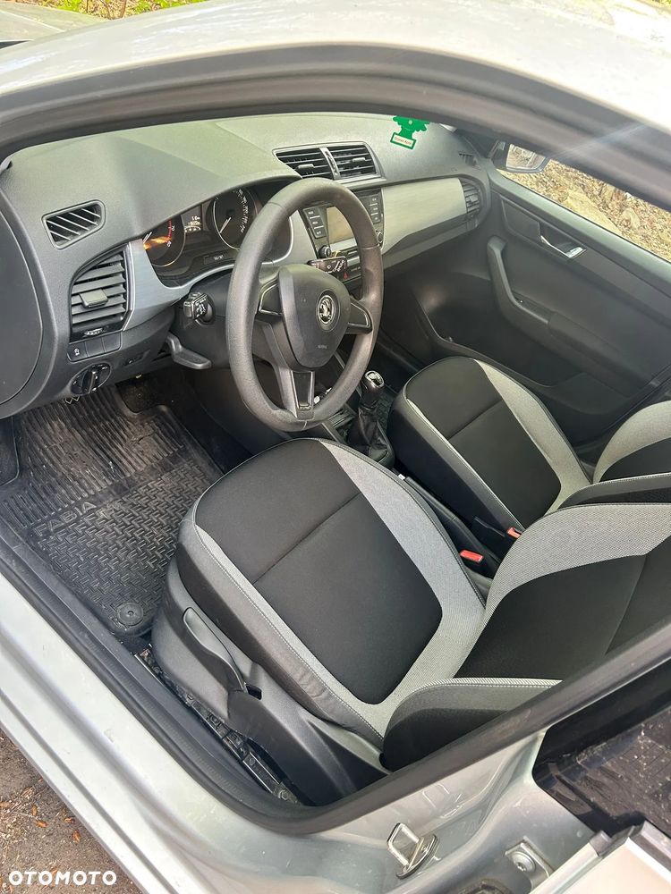 Skoda Fabia 1.2 TSI Ambition - 8