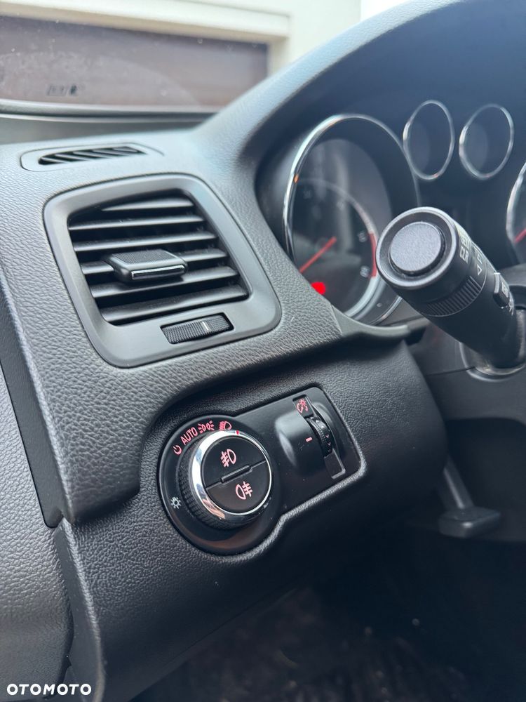 Opel Insignia 2.0 CDTI ecoFLEXStart/Stop - 22