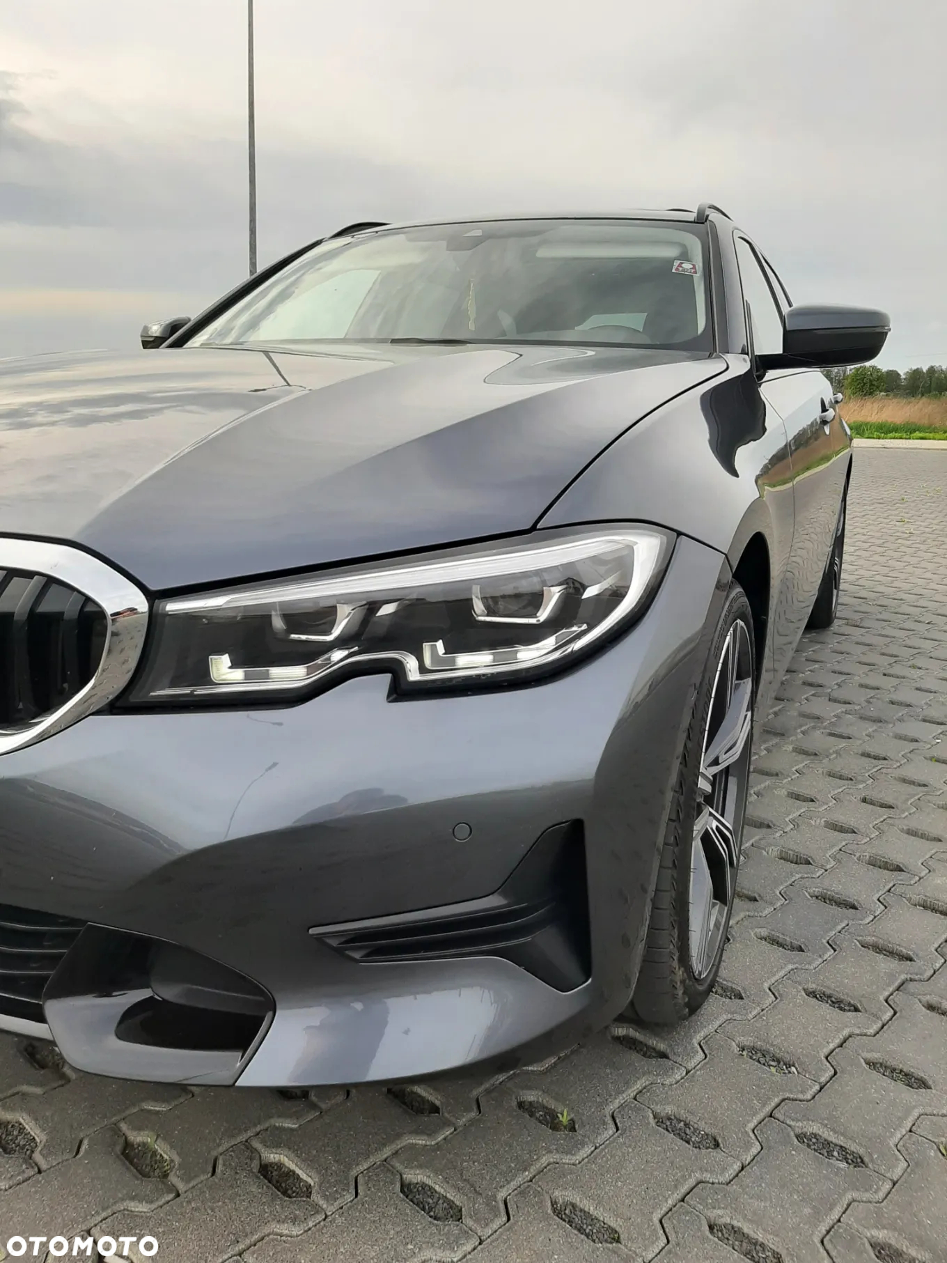 BMW Seria 3 330d Touring xDrive - 18