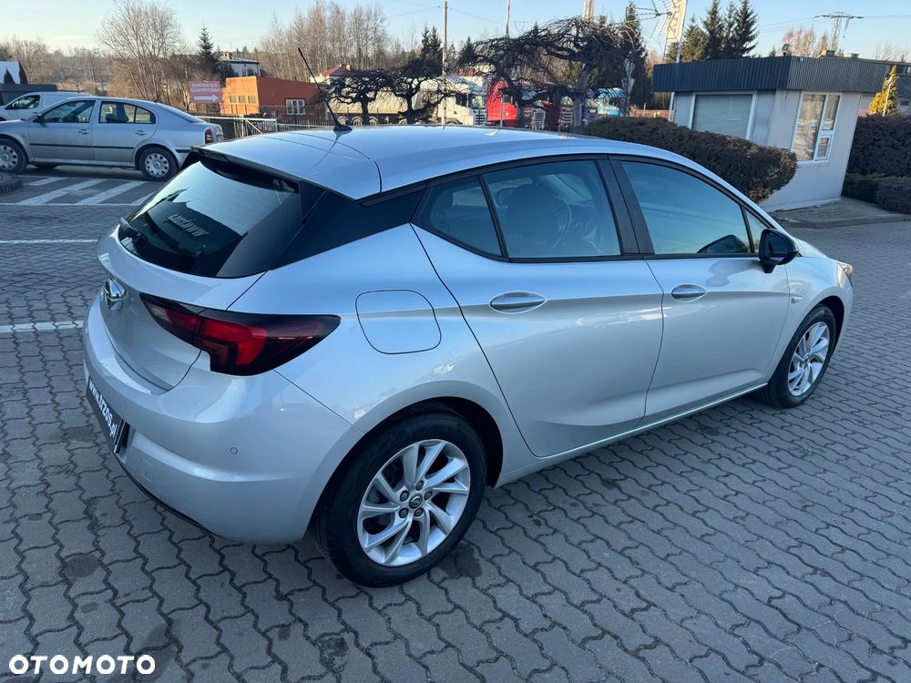 Opel Astra 1.2 T Edition S&S - 6