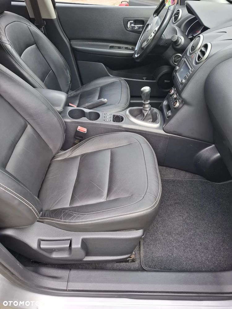 Nissan Qashqai+2 2.0 dCi Tekna - 8
