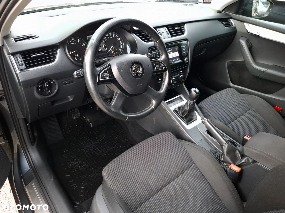 Skoda Octavia 1.8 TSI Edition - 13