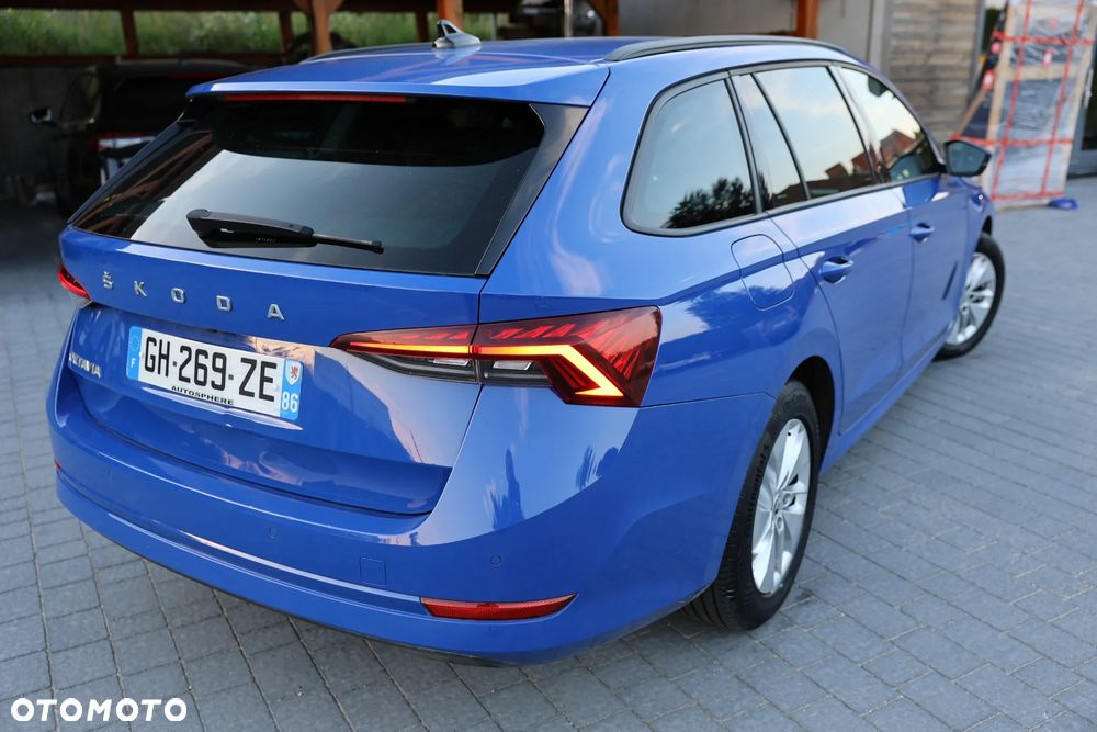 Skoda Octavia 2.0 TDI DSG Ambition - 11