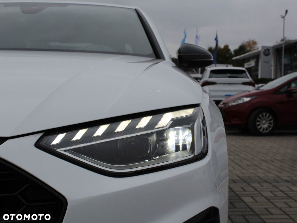 Audi A4 Limousine - 27