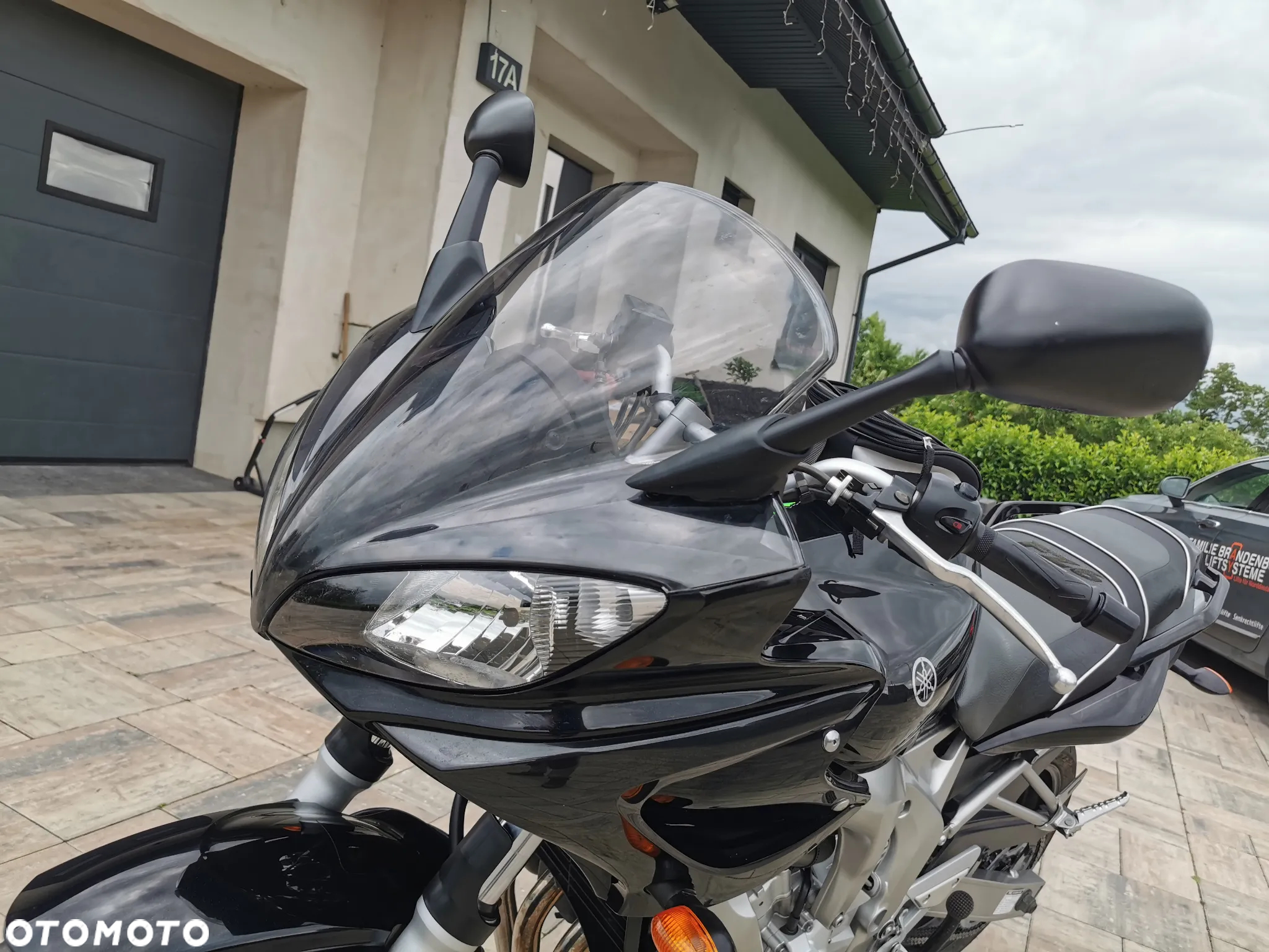 Yamaha FZ6 - 10