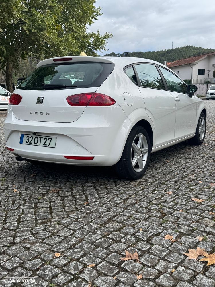 SEAT Leon 1.6 TDI DPF Sport - 3