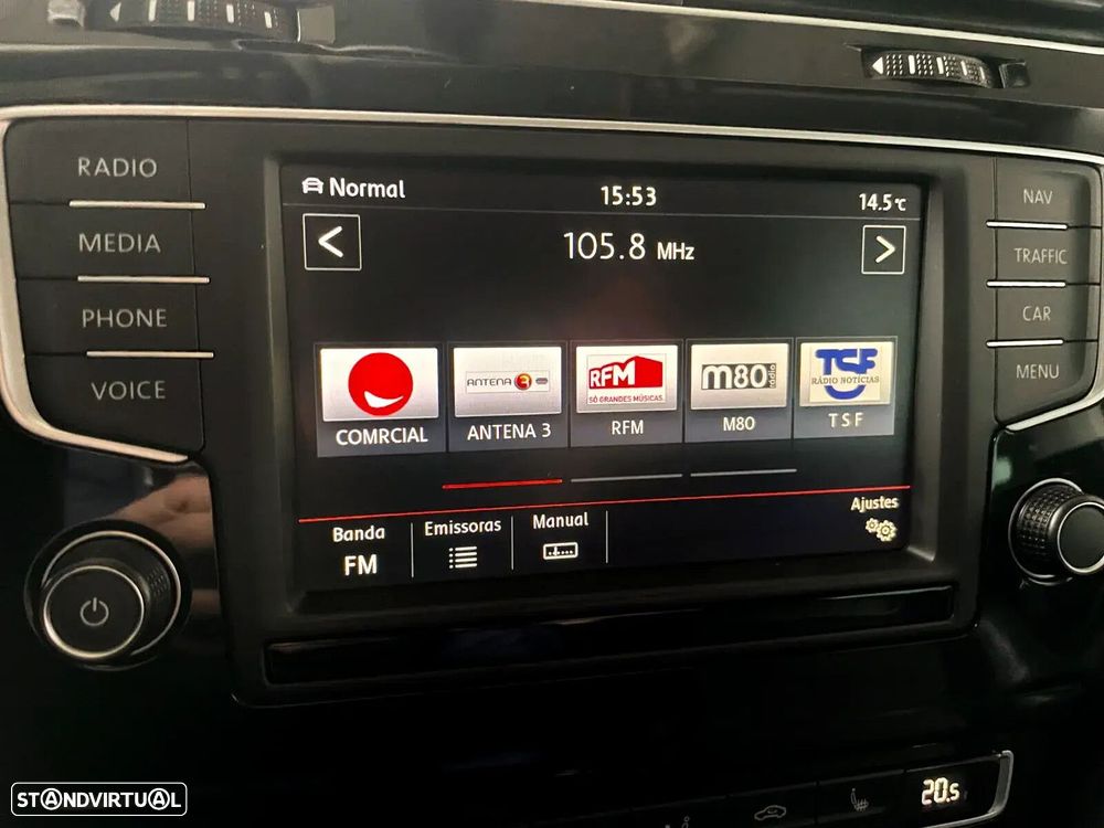 VW Golf Variant 1.6 TDi GPS Edition - 17
