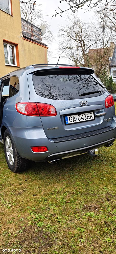 Hyundai Santa Fe - 4