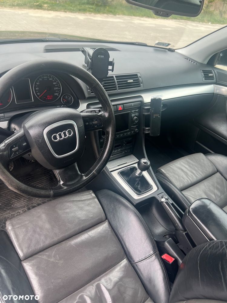 Audi A4 Avant - 7