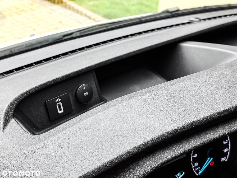 Ford Transit Custom - 28