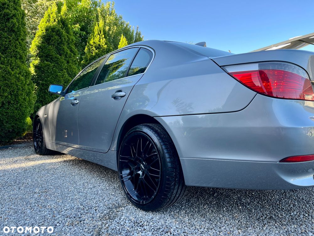 BMW Seria 5 - 10
