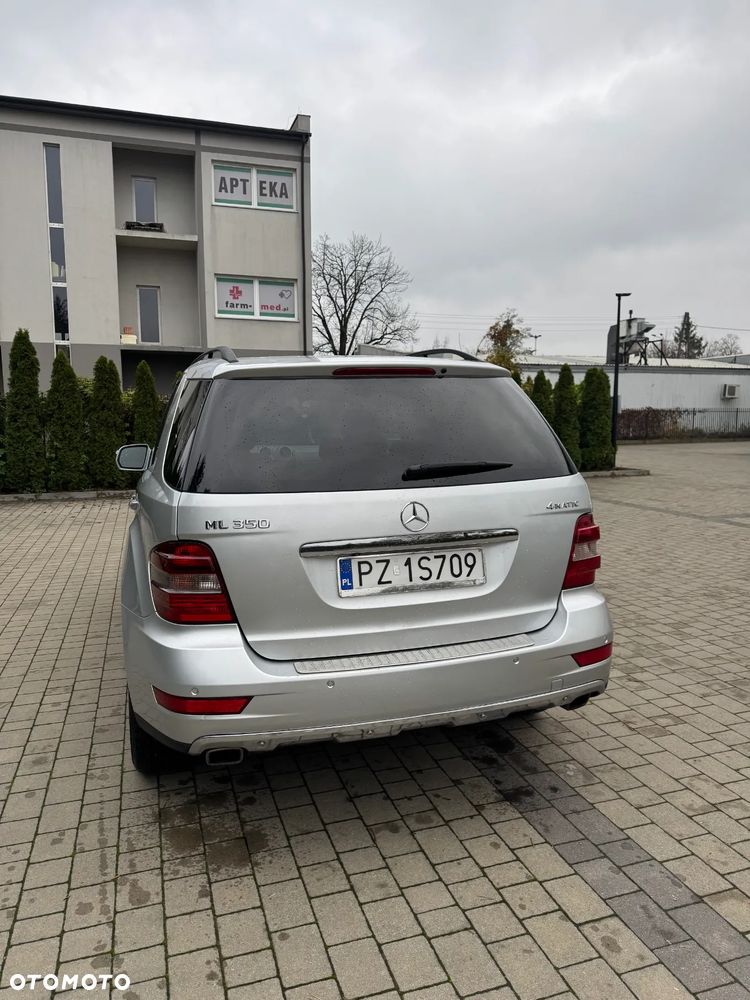 Mercedes-Benz ML - 8