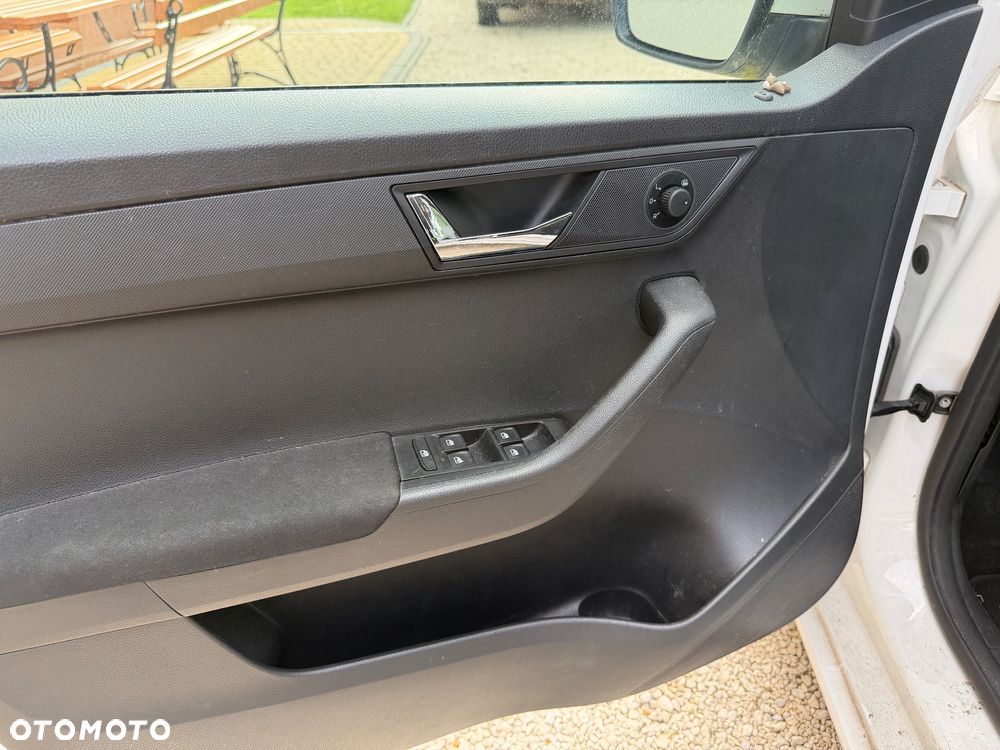 Skoda Fabia 1.0 TSI DSG Ambition - 8