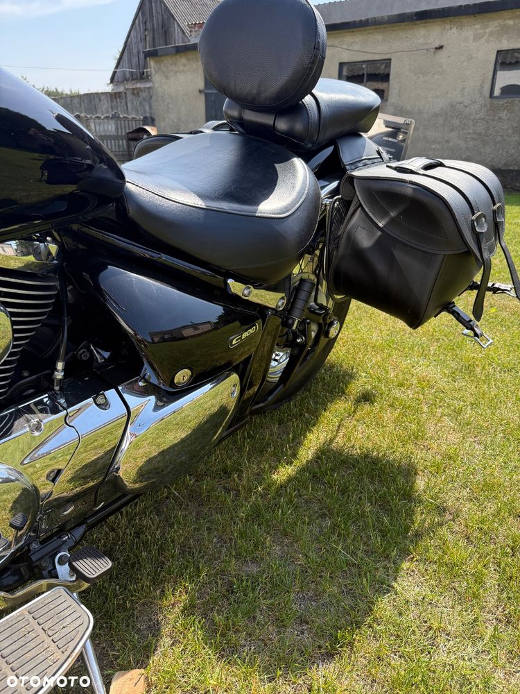 Suzuki VL 800 Volusia - 9
