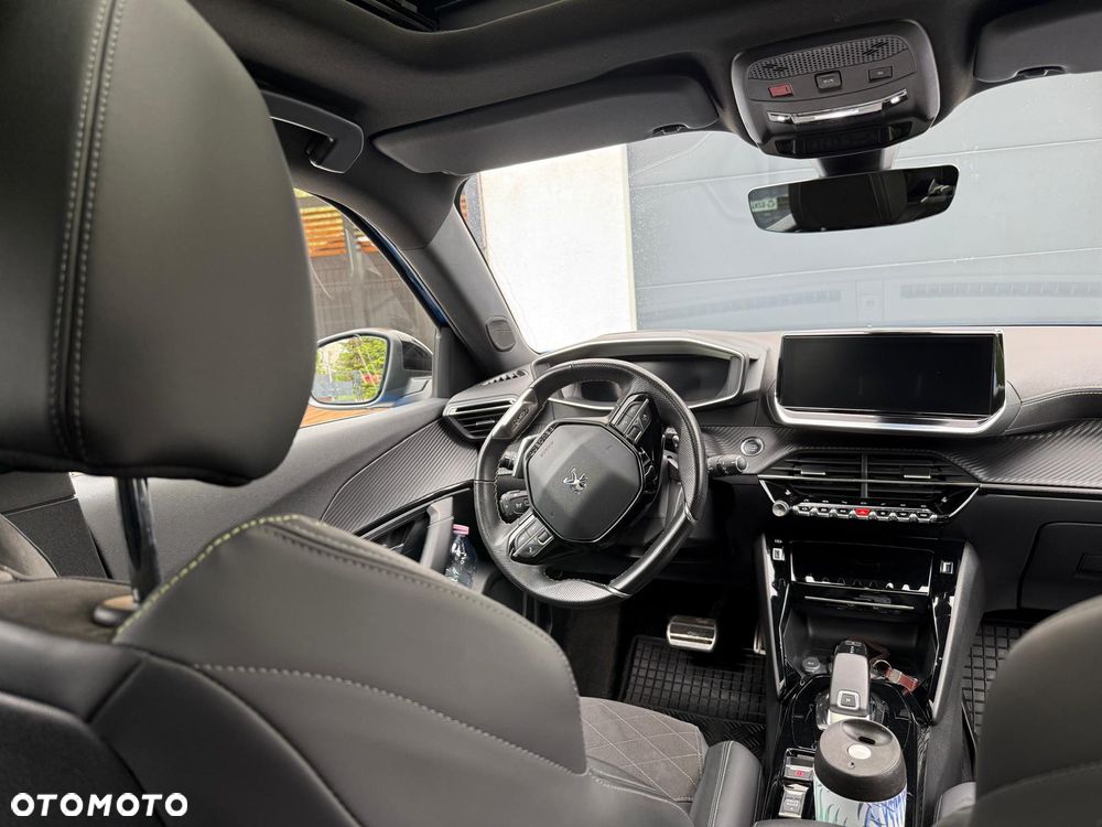 Peugeot 2008 1.2 PureTech GT Pack S&S EAT8 - 5