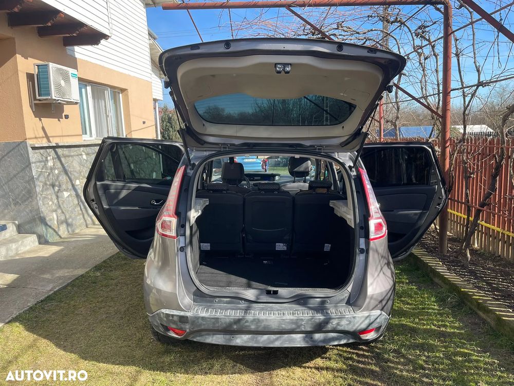Renault Scenic - 7