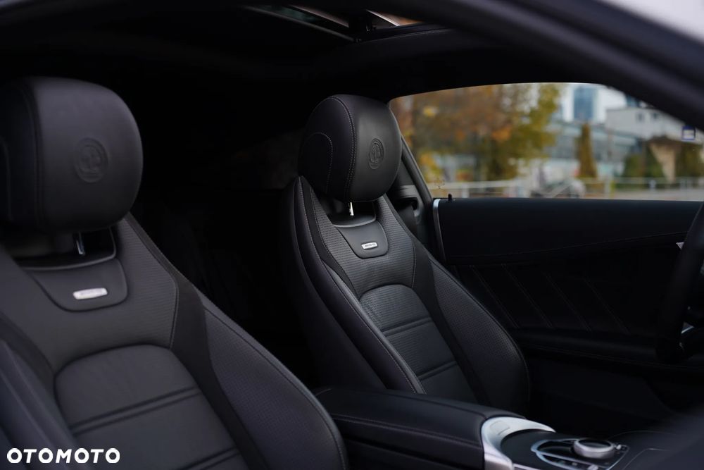 Mercedes-Benz Klasa C AMG 63 S AMG Speedshift MCT 9G - 13