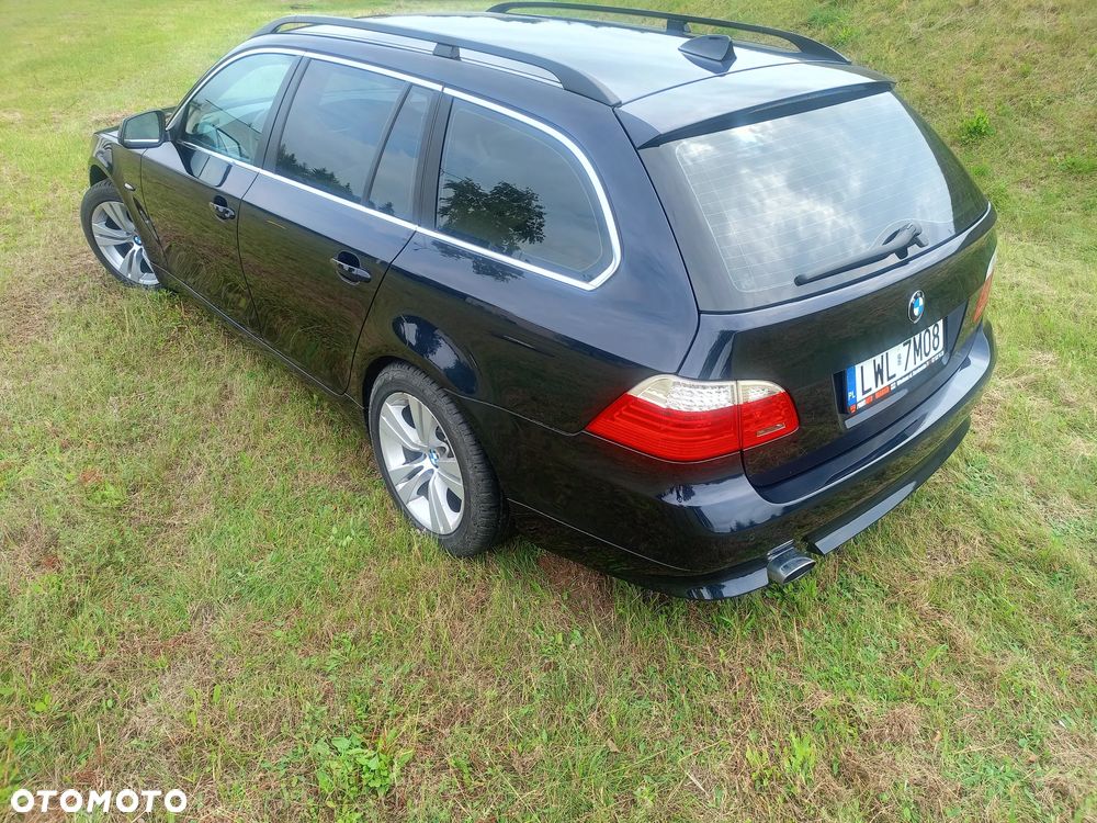 BMW Seria 5 520d Touring - 2