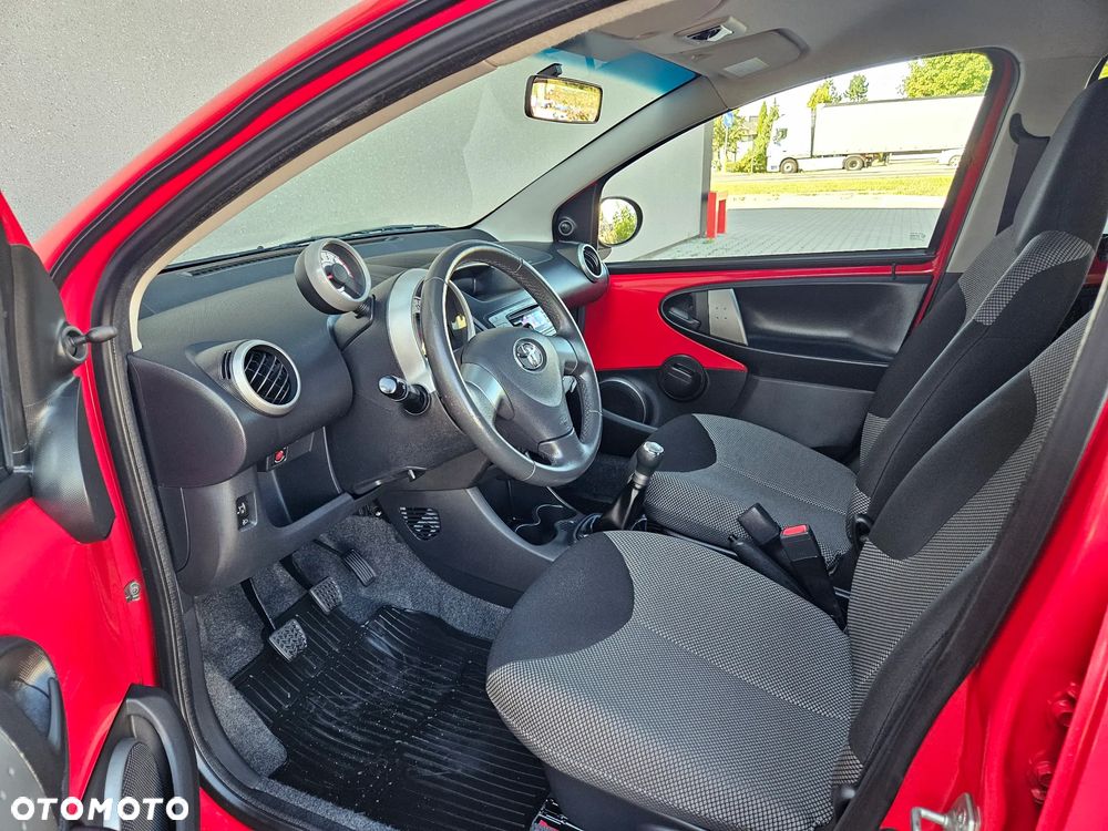 Toyota Aygo 1.0 VVT-i Luna EU5 - 27