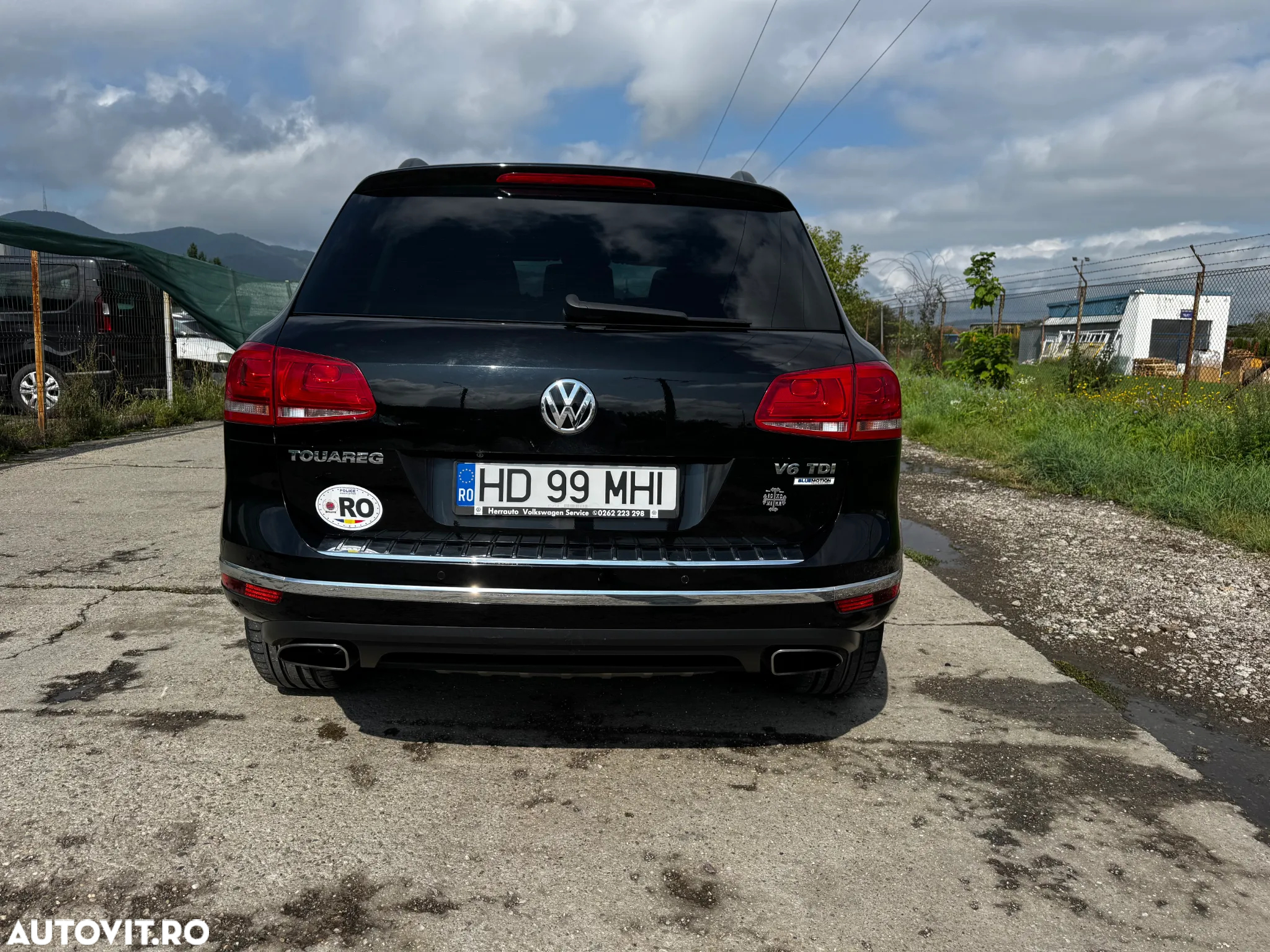 Volkswagen Touareg 3.0 V6 TDI BMT - 4