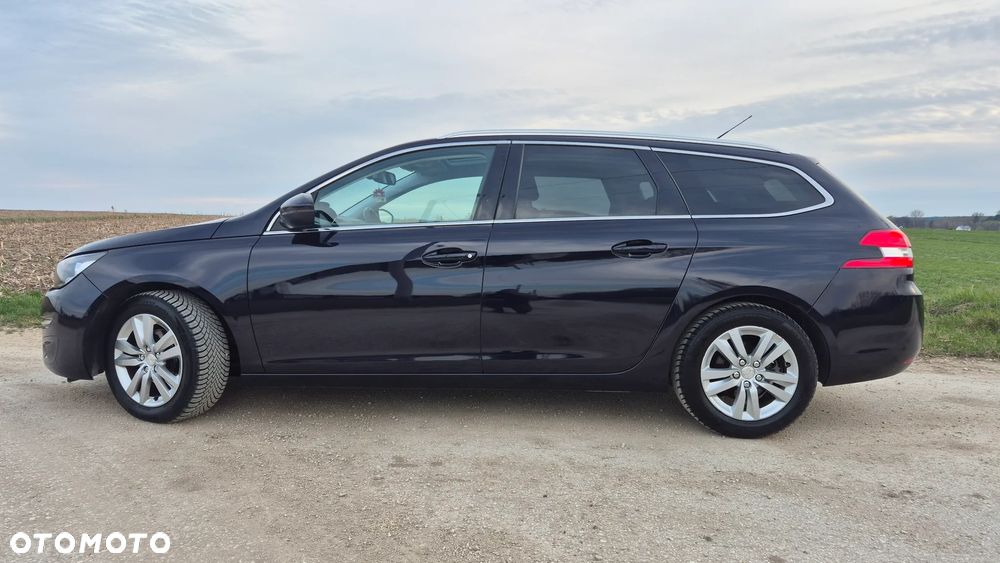 Peugeot 308 1.6 BlueHDi Allure S&S - 13