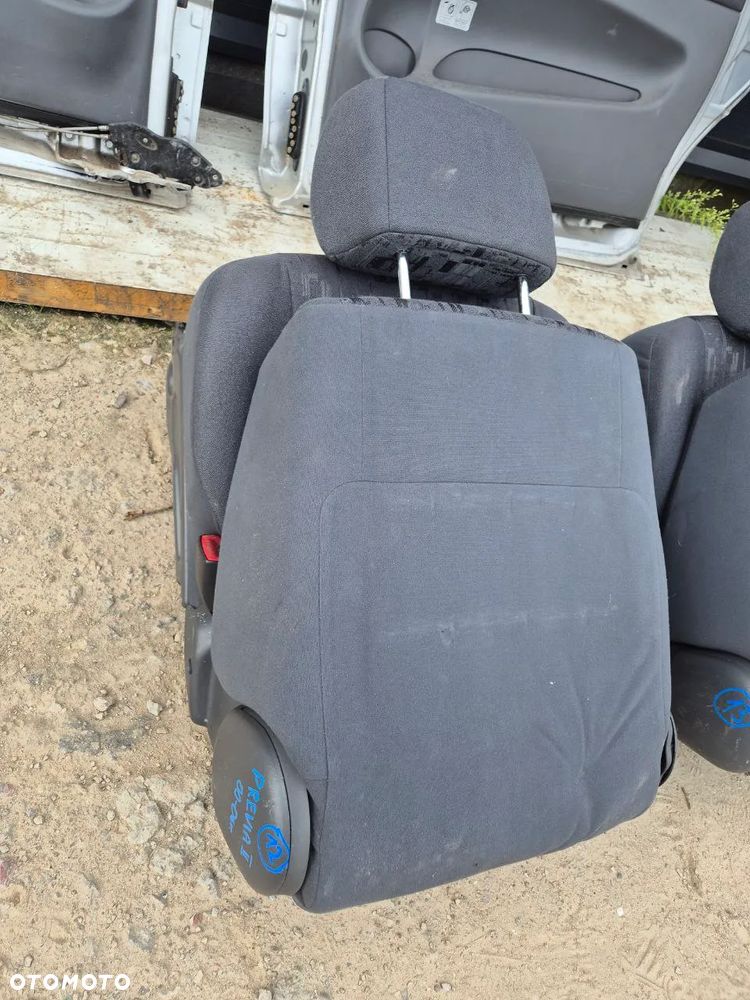 PREVIA II DRZWI BŁOTNIK KLAPA ZDERZAK SZYBA FOTEL CHŁODNICA WODY WZMOCNIENIE WENTYLATOR CHŁODNICY - 16