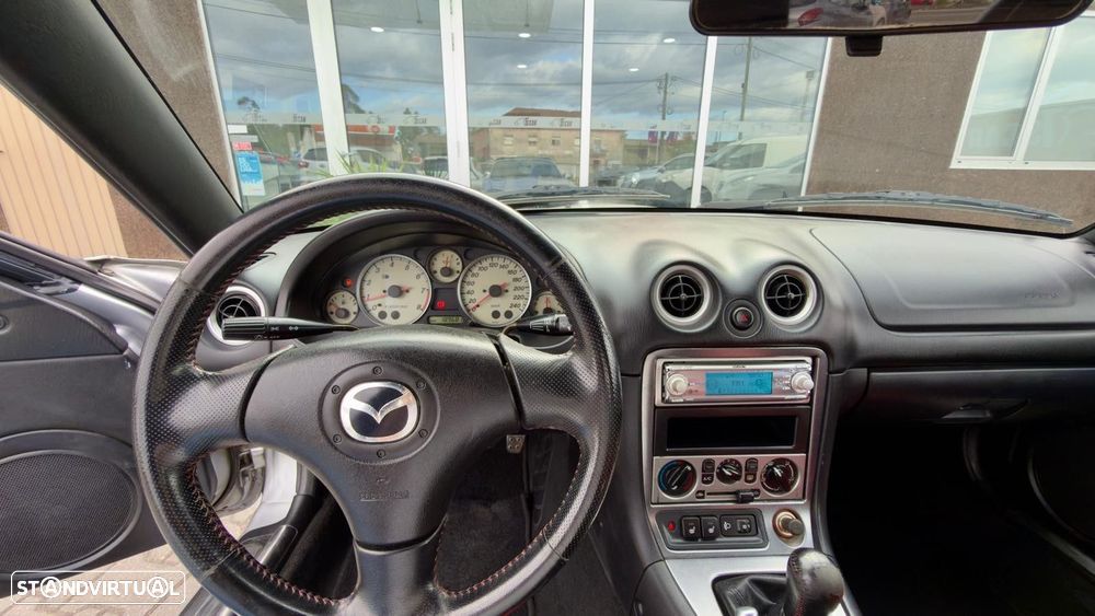 Mazda MX-5 1.6 - 8
