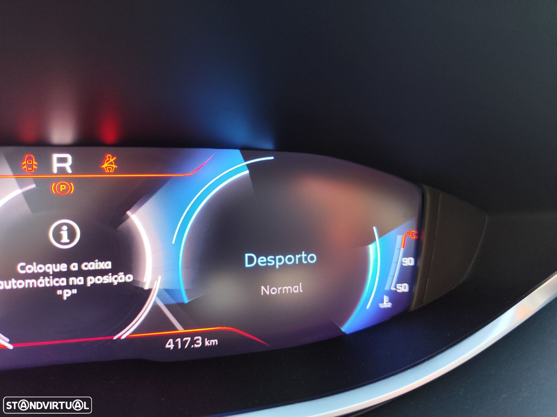 Peugeot 5008 1.2 PureTech Allure Pack EAT8 - 26