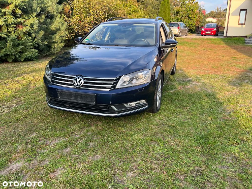 Volkswagen Passat 2.0 TDI DSG BlueMotion Technology Highline - 23