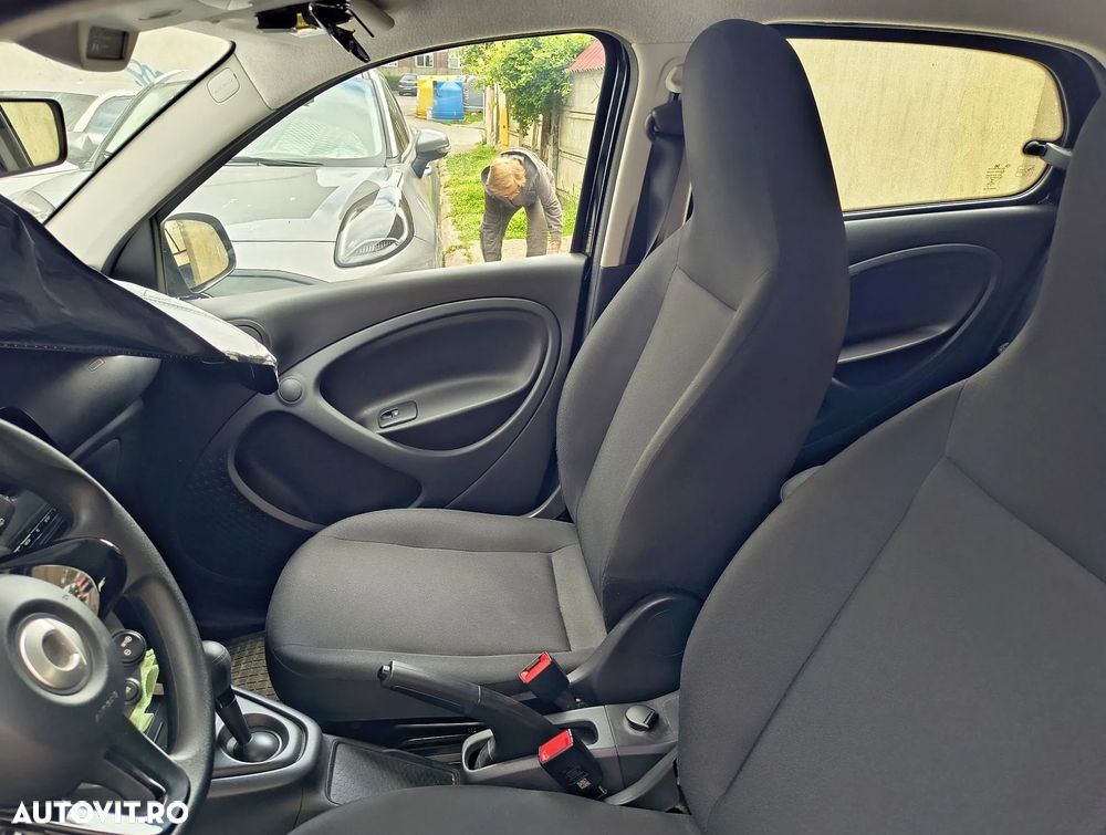 Smart Forfour EQ - 4