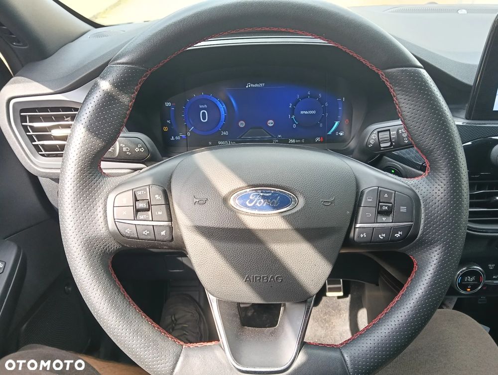 Ford Kuga 1.5 EcoBoost FWD ST-Line - 30