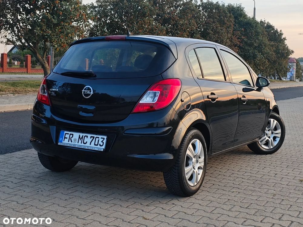 Opel Corsa - 32