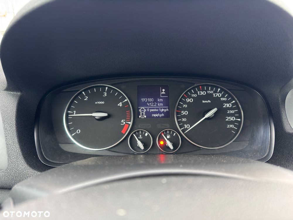 Renault Laguna dCi 110 FAP Expression - 27