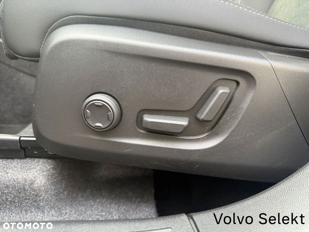Volvo XC 40 - 15