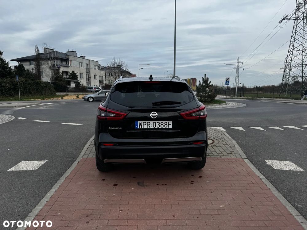 Nissan Qashqai 1.2 DIG-T N-Connecta EU6 - 4