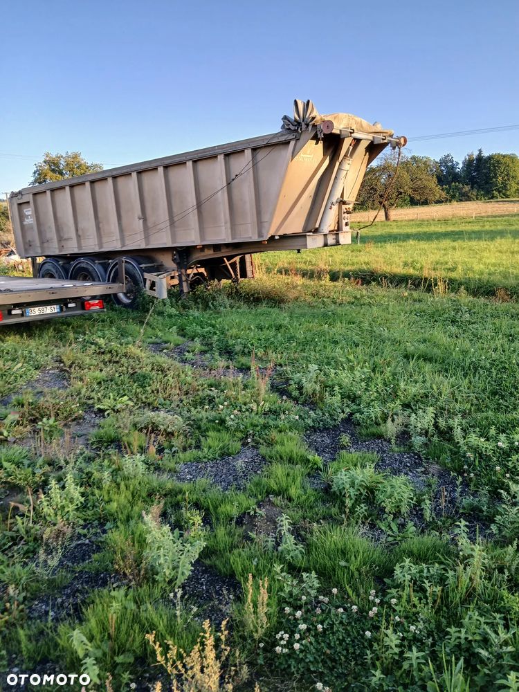 Benalu Totaltlailer - 2