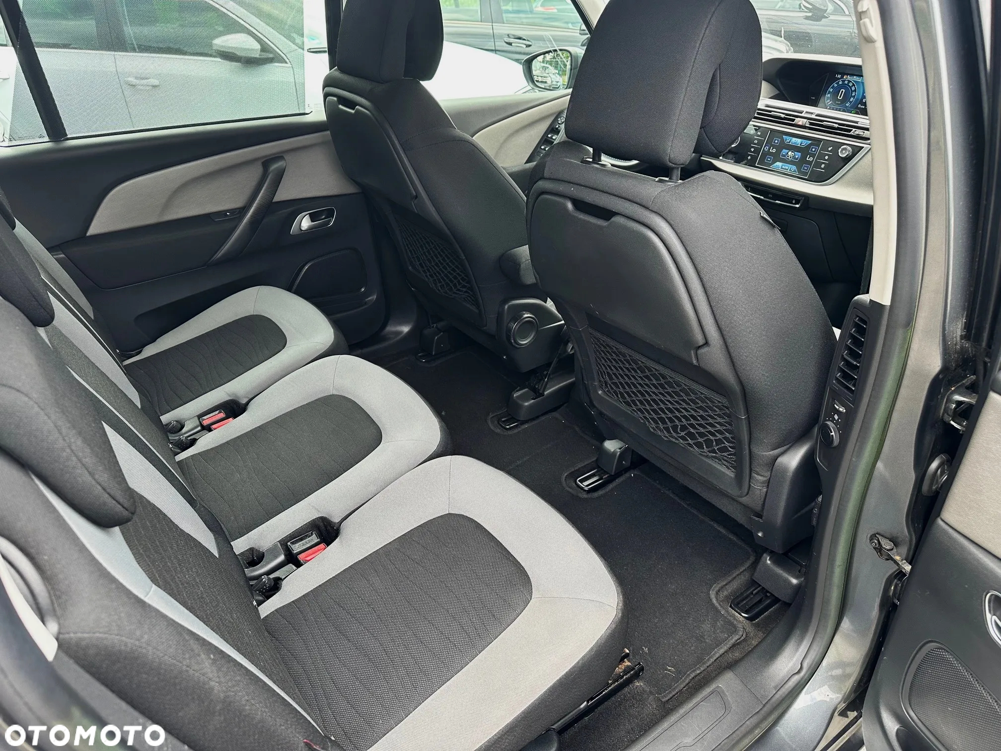 Citroën C4 Grand Picasso BlueHDi 150 EAT6 Selection - 11