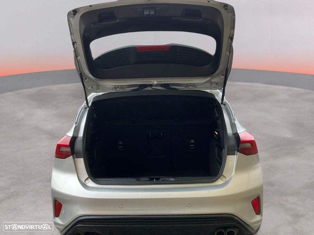 Ford Focus 1.0 EcoBoost MHEV ST-Line - 16