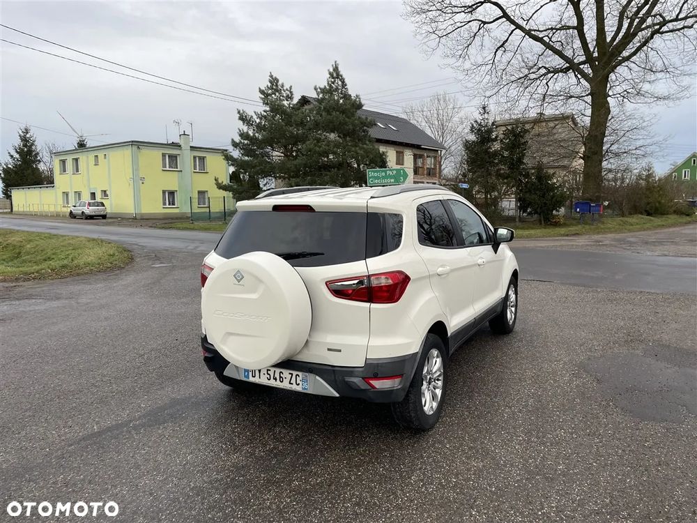 Ford EcoSport - 12