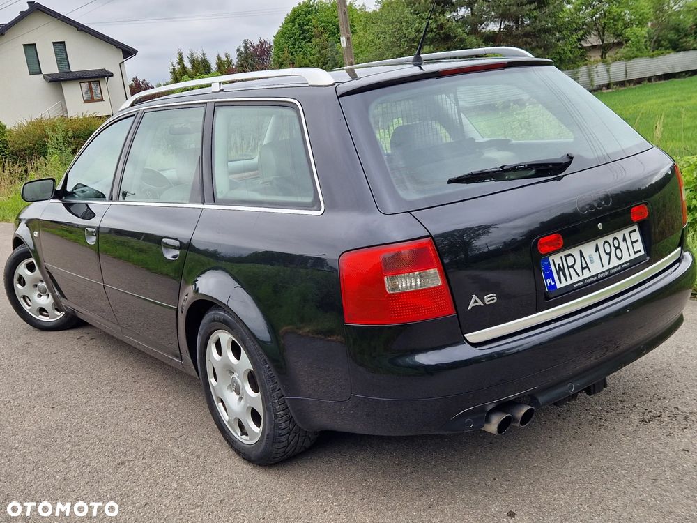 Audi A6 Avant 2.4 - 8