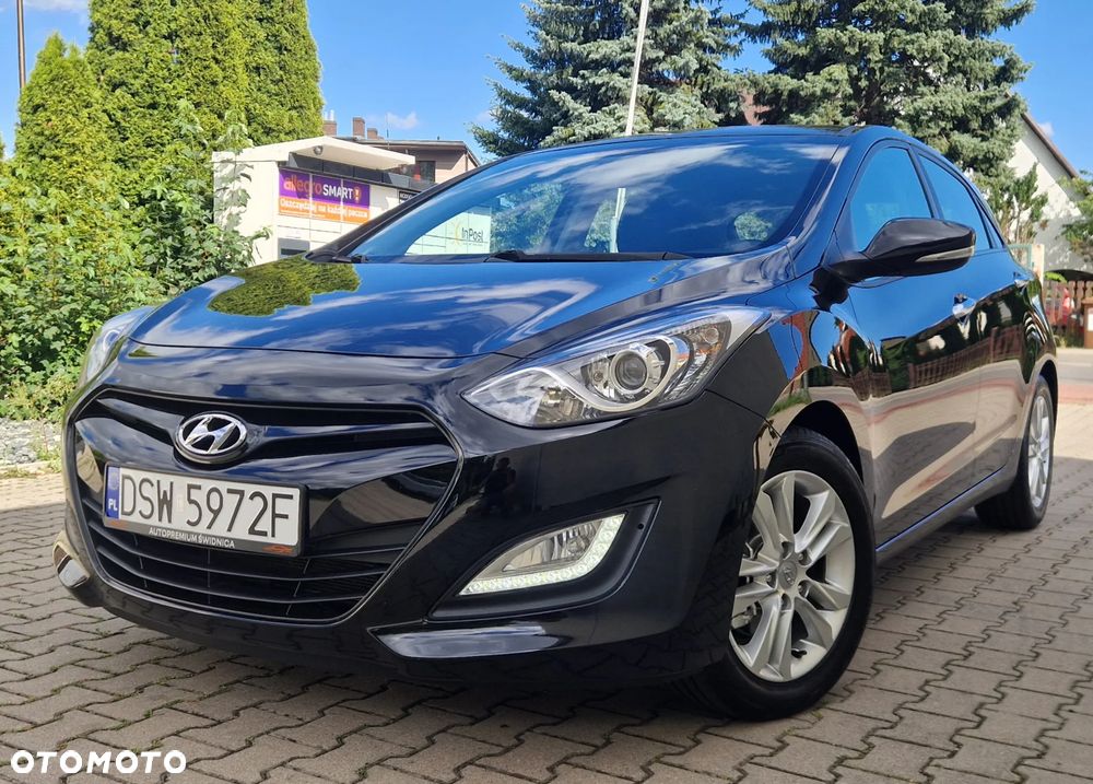 Hyundai i30 1.4 Premium - 1