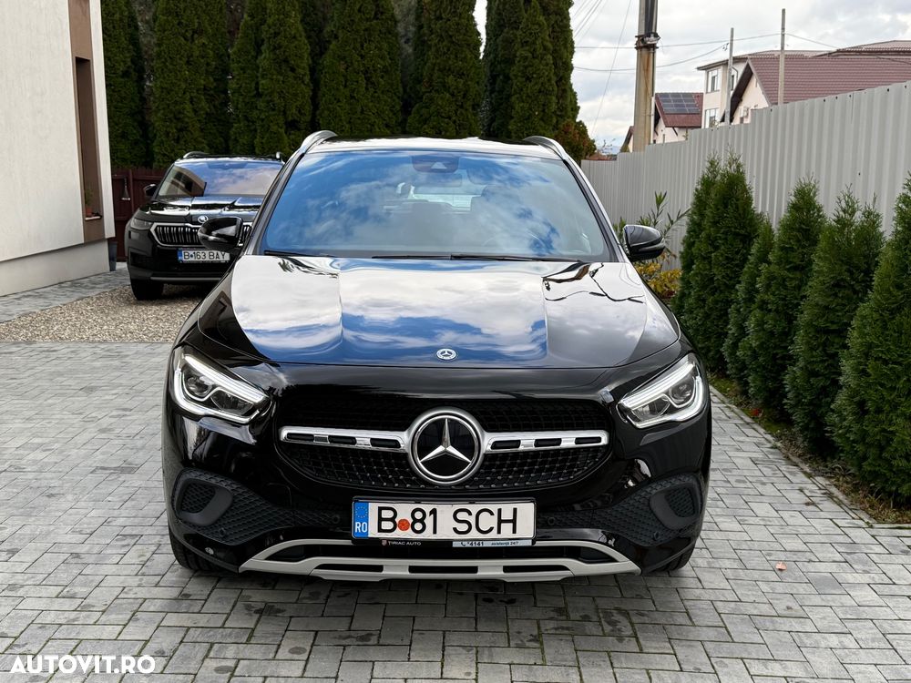 Mercedes-Benz GLA 200 d 4Matic 8G-DCT - 32